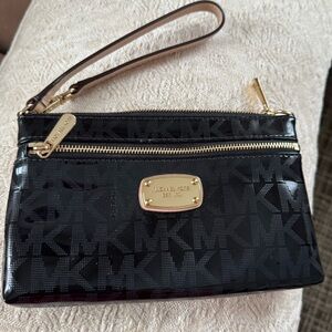 Michael Kors Jet Set Wristlet Signature Patent Leather Metallic Black